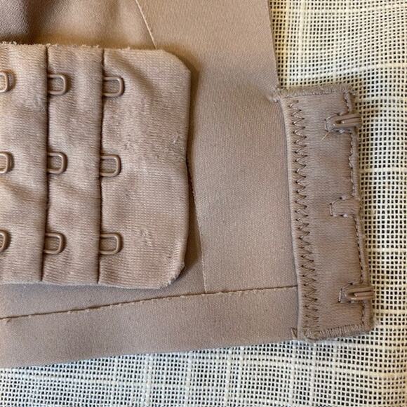 Momcozy Beige Seamless Nursing Bra Breastfeeding Size Large - Picture 6 of 7